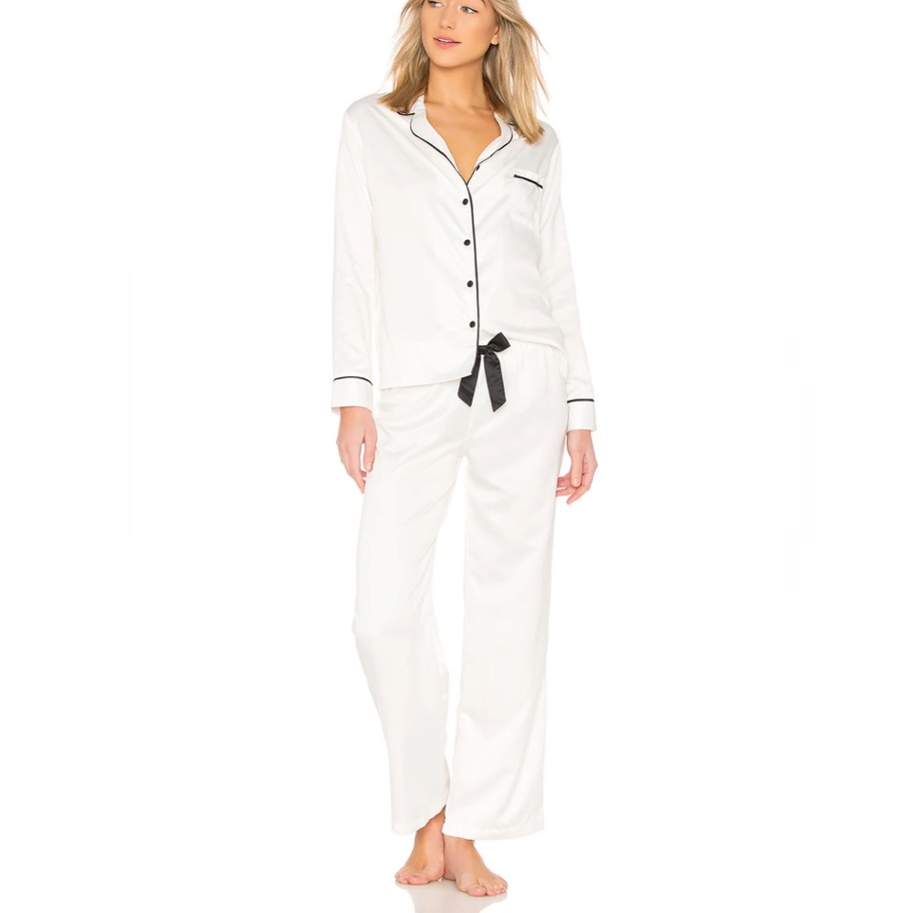 Bluebella | Claudia Shirt & Trouser Set in Cream